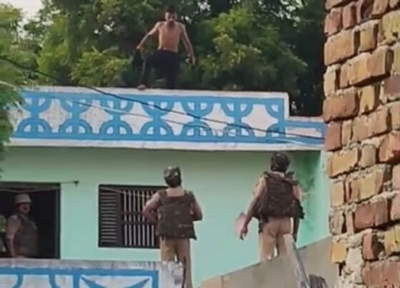 Threat to shoot CM Yogi