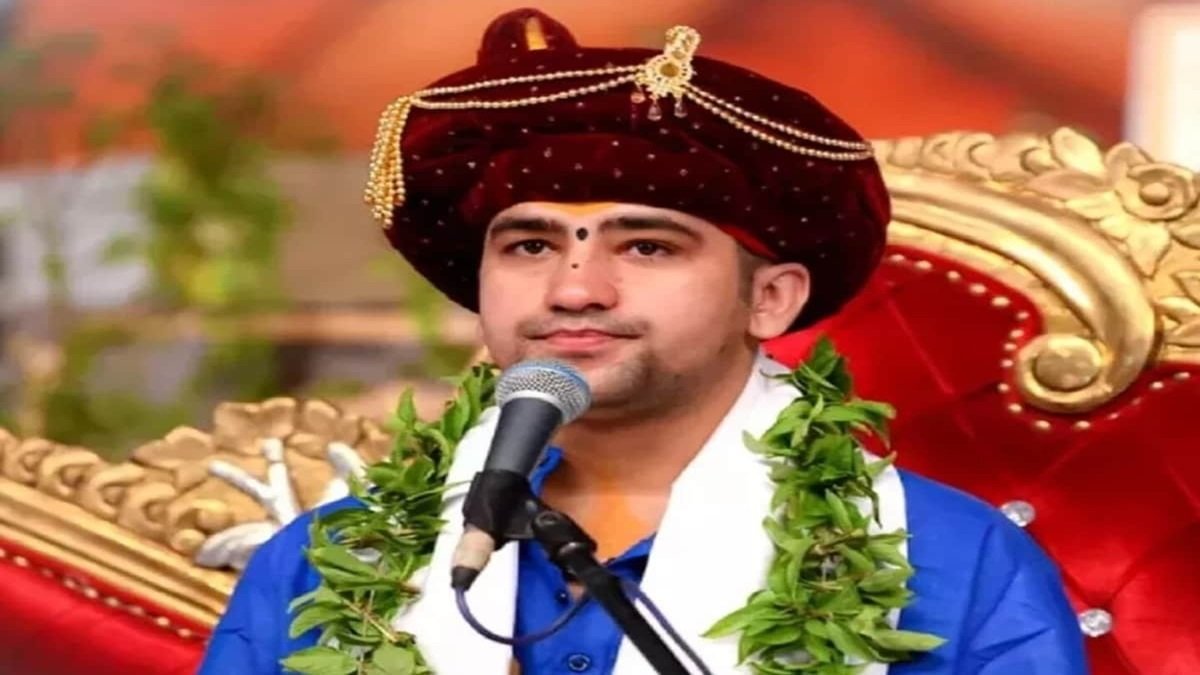 Crime News : बाबा बागेश्वर से न मिलवाने पर आयोजक पर नाराज हुआ पड़ोसी परिवार, जानलेवा हमला