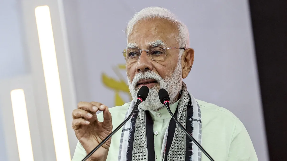 RSS: संघ की 100 साल की यात्रा, PM मोदी ने स्वयंसेवकों को दी शुभकामनाएं, कही ये बात