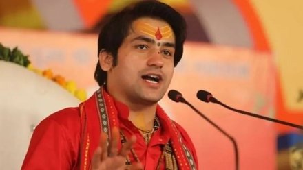 Baba Bageshwar Latest News : बाबा बागेश्वर को बदनाम करने बनाए जा रहे AI वीडियो, धीरेंद्र शास्त्री के पीछे पड़ीं विदेशी ताकतें