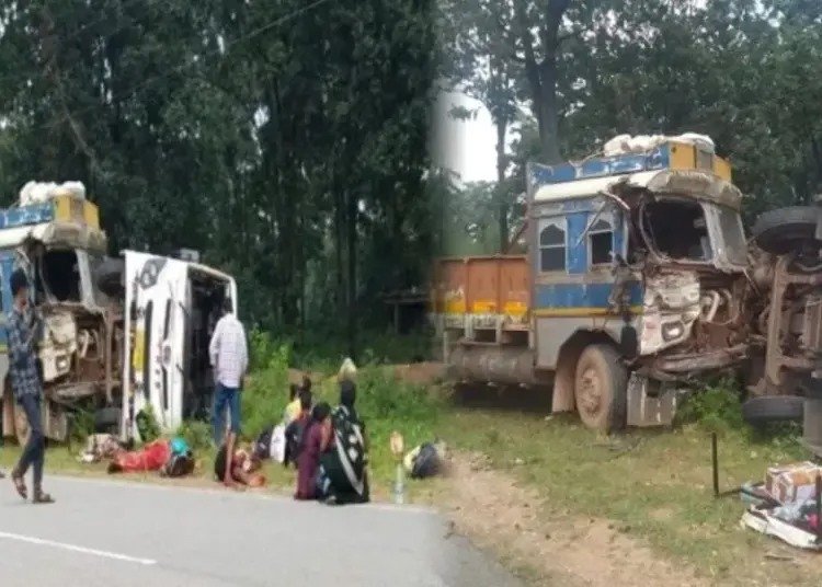 बीजापुर में बड़ा सड़क हादसा, नेशनल हाइवे 63 पर यात्री बस और ट्रक की जोरदार टक्कर, एक दर्जन से अधिक यात्री घायल