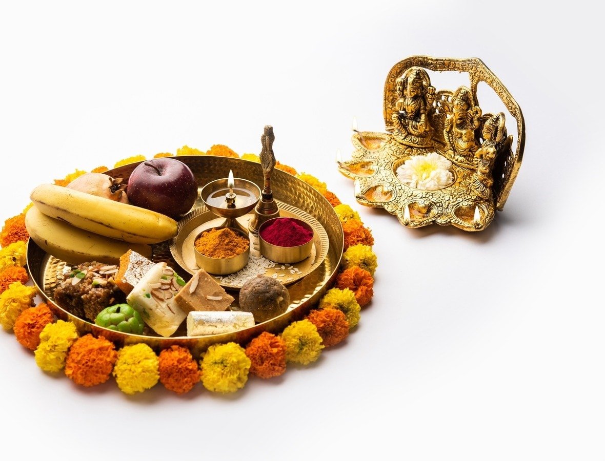 Dhanteras 2025 : धनतेरस पर खरीदारी ही नहीं ये 5 उपाय भी करें, मां लक्ष्मी की बरसेगी कृपा