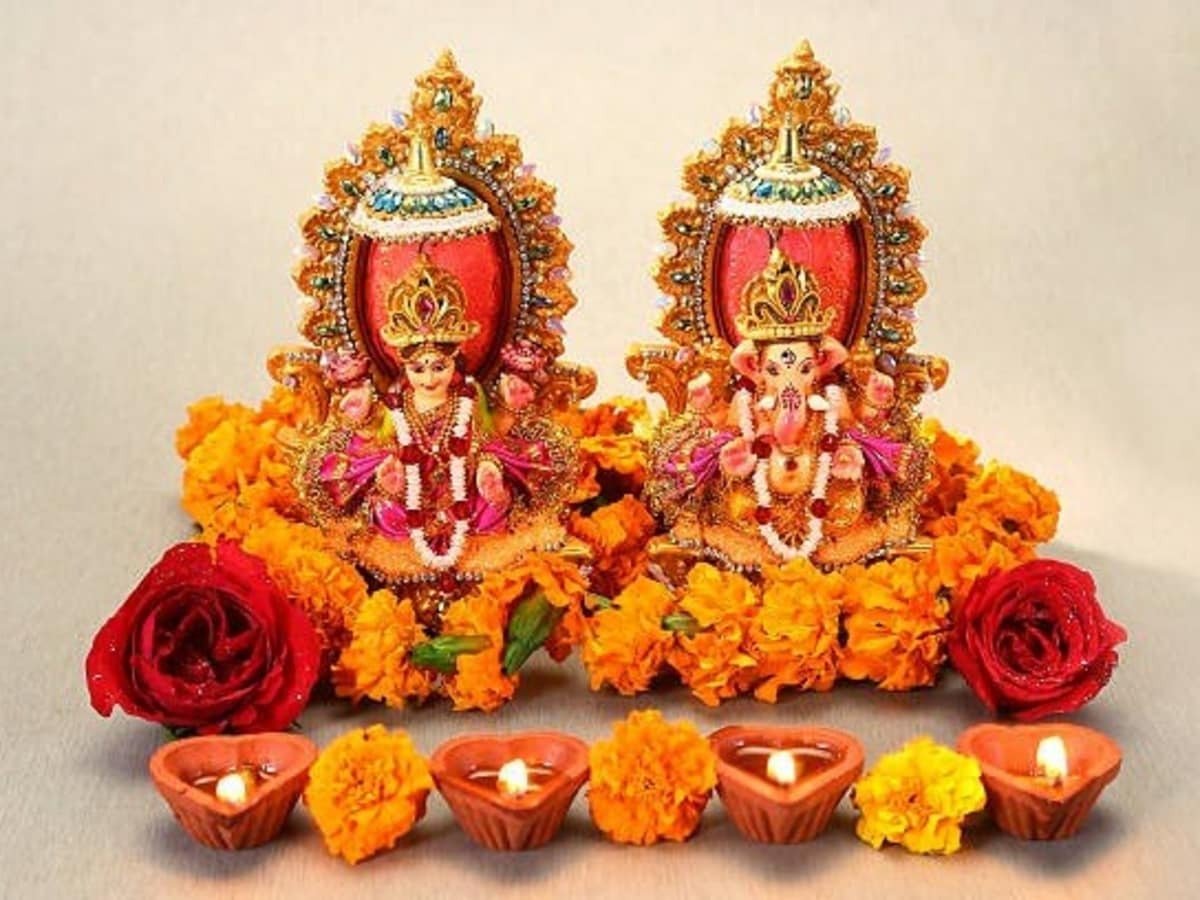 Diwali 2025 Date: छोटी दिवाली और बड़ी दिवाली मनाना किस दिन रहेगा उत्तम? जानें ज्योतिर्विद से
