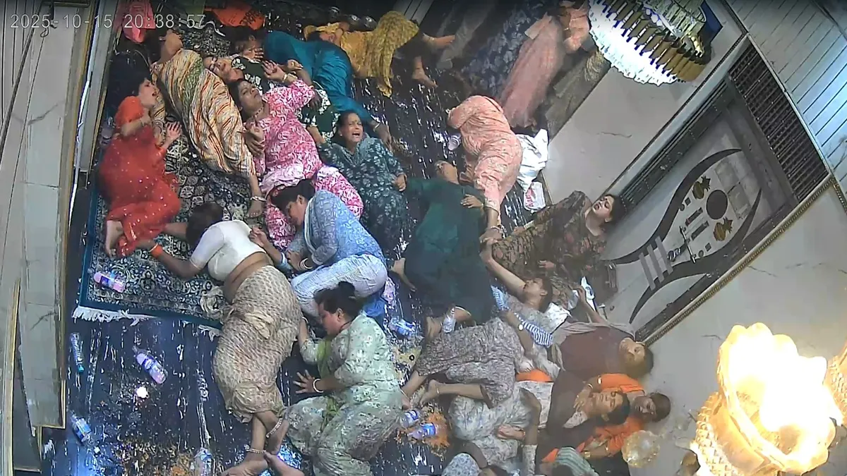 Indore News: इंदौर में एक साथ 22 किन्नरों ने पिया जहर, सभी अस्पताल में भर्ती, जानें क्या रही वजह