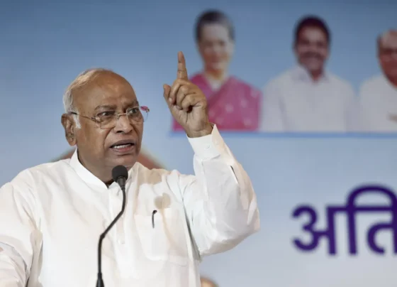 Mallikarjun Kharge admitted to hospital