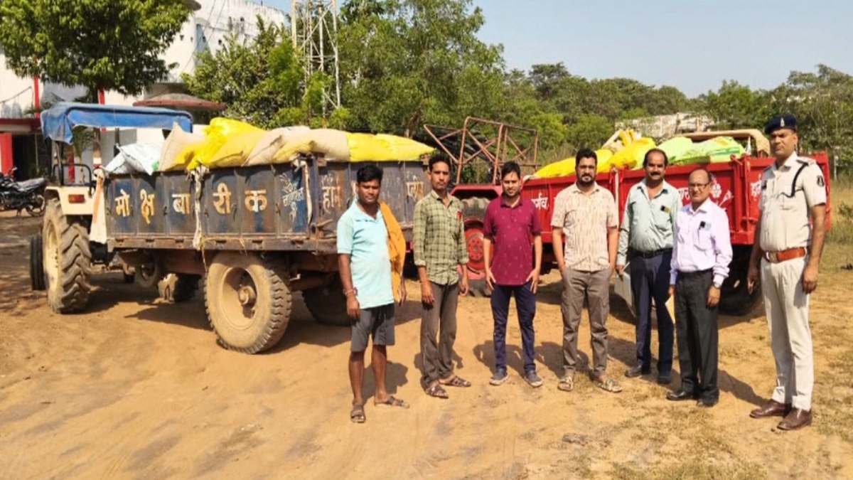 CG Illigal Dhan Kharidi 2025: छत्तीसगढ़ में अवैध धान परिवहन पर प्रशासन की बड़ी कार्रवाई, दो ट्रैक्टर जब्त