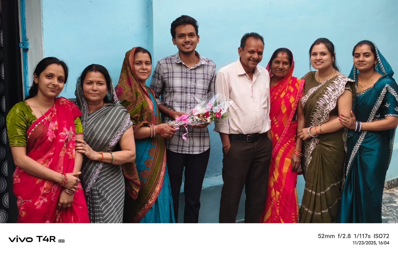 देवादा के लाल ने किया कमाल, किसान के बेटे अमन वर्मा बने लेखा सेवा अधिकारी, CGPSC में हासिल कितना ये रैंक