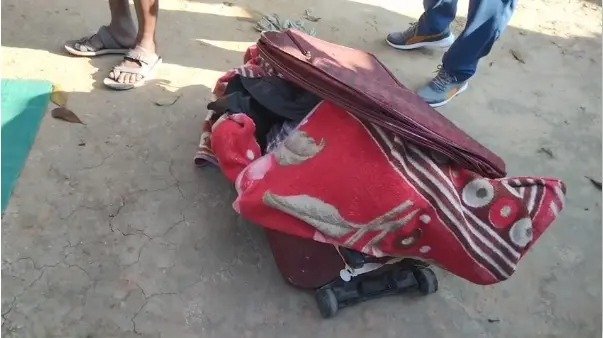 Chhattisgarh Suitcase Murder Case: सीजी में सनसनीखेज वारदात, हथौड़े से पति की हत्या, सूटकेस में बंद की लाश, ऐसे खुला राज