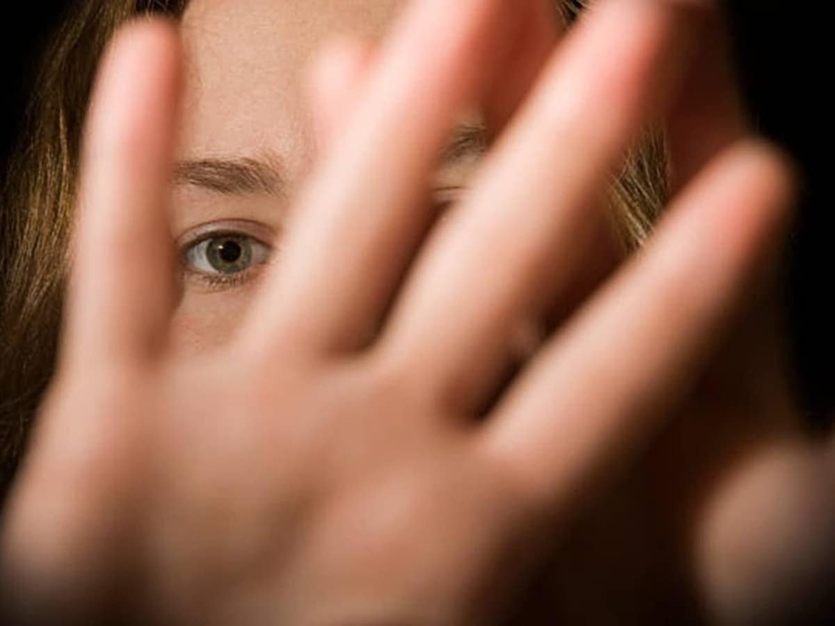 Crime News : दोस्ती की आड़ में युवक ने की हैवानियत, किशोरी को बुलाकर किया रेप