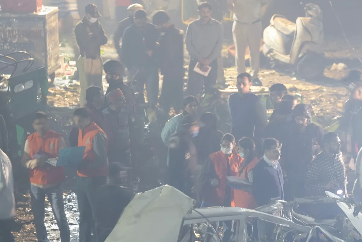 दिल्ली में कार धमाके के बाद हरियाणा में हाई अलर्ट, भीड़भाड़ वाले इलाकों में बढ़ाई गई सुरक्षा