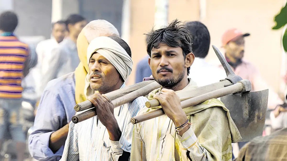 Employees Salary: अब पार्ट-टाइम और डेली वेज वर्कर्स की बढ़ेगी सैलरी, यहां की सरकार ने किया ऐलान