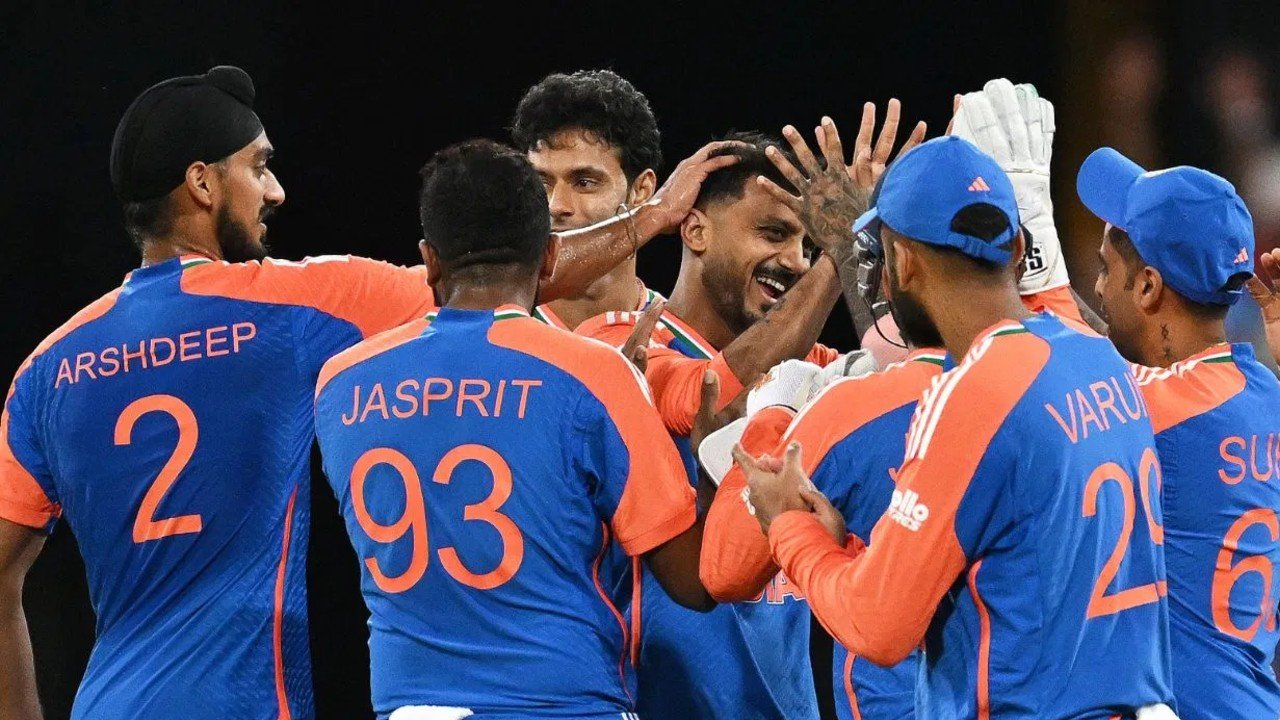 IND Vs AUS: टीम इंडिया के जीत के हीरो बने अक्षर पटेल, चुने गए प्लेयर ऑफ द मैच, गेंदबाजों ने दिखाया दम