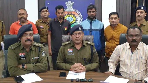 भिलाई के मंदिरों में चोरी करने वाला गिरोह पकड़ाया, फल मंडी में करते थे हमाली का काम, रात में करते थे चोरी