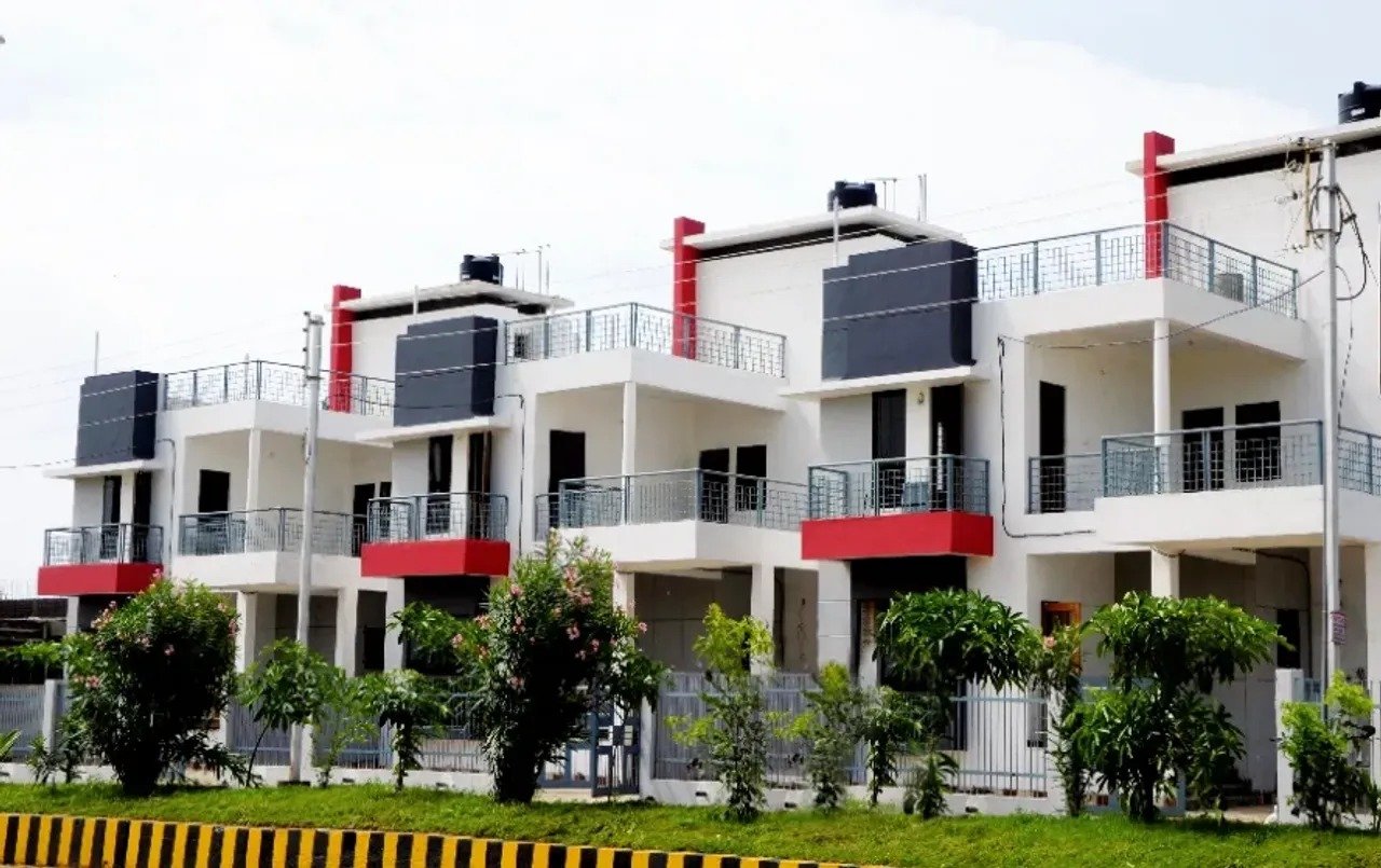 CG Housing Board: छत्तीसगढ़ के मिडिल क्लास के लिए अच्छी खबर! बकाया एकमुश्त चुकाने पर 50% ब्याज होगा माफ