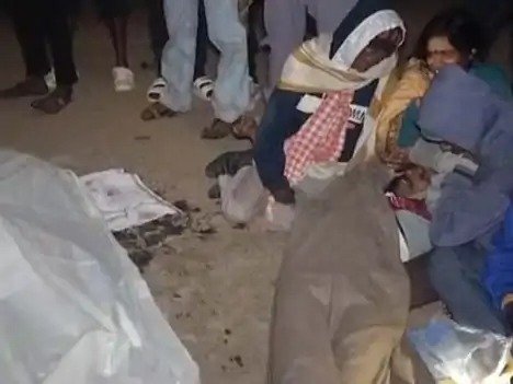 CG Road Accident : रायगढ़ में ट्रेलर ने महिला को कुचला, बाइक सवार पति हुआ घायल, ग्रामीणों ने किया चक्काजाम