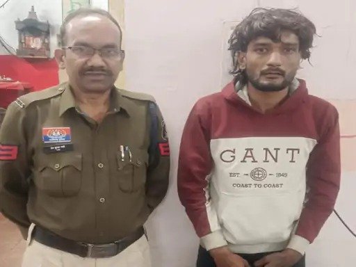 महाराष्ट्र का 22 साल का युवक कोकीन लेकर पहुंचा रायपुर, शराब दुकान के पास कर रहा था ग्राहक की तलाश, पुलिस ने दबोचा