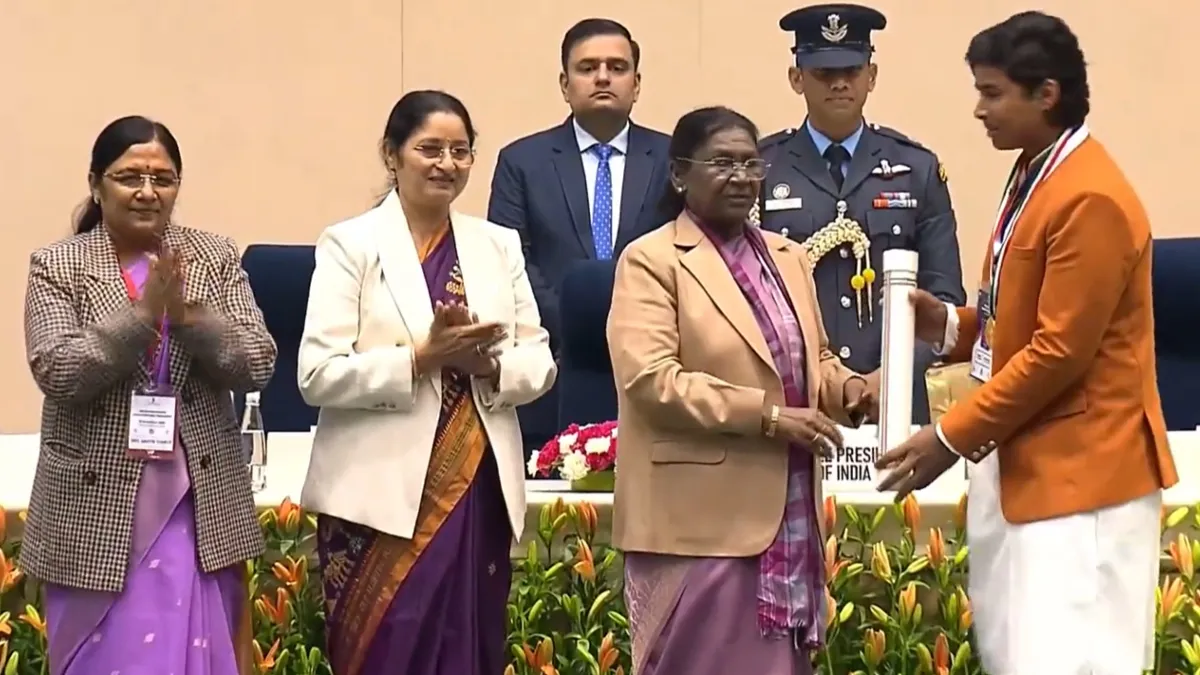 वैभव सूर्यवंशी को मिला राष्ट्रीय बाल पुरस्कार, इसी वजह से नहीं खेले विजय हजारे ट्रॉफी का मैच