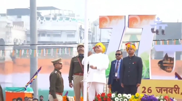 उज्जैन में मुख्यमंत्री मोहन यादव ने फहराया तिरंगा, वर्ष 2026 को ‘किसान कल्याण वर्ष’ घोषित कर गिनाई उपलब्धियां