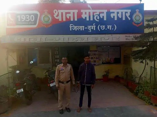 दुर्ग में नशे के सौदागरों पर पुलिस की कार्रवाई, अवैध शराब और नशीली-गोलियों की तस्करी का पर्दाफाश, चार आरोपी गिरफ्तार