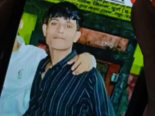 दुर्ग में 19 वर्षीय युवक की संदिग्ध मौत, परिजनों ने दोस्तों पर मारपीट का लगाया आरोप, इलाज के दौरान तोड़ा दम