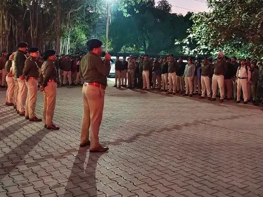 Durg Police Transfer List : नए साल पर दुर्ग में 8 TI बदले गए, एसपी ने 11 निरीक्षक और उप निरीक्षकों का किया ट्रांसफर, देखिए लिस्ट