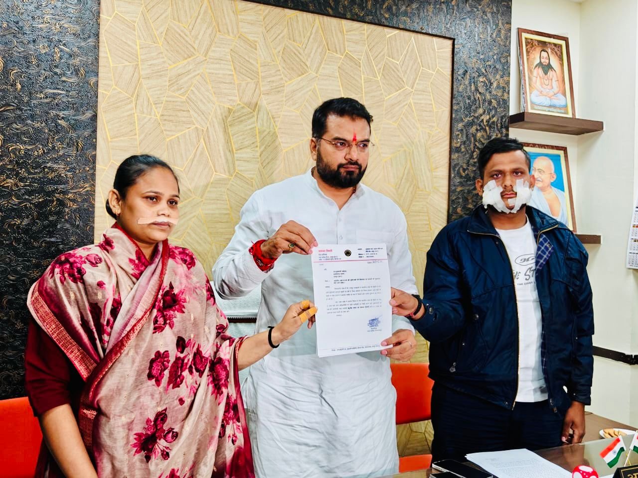 प्रतिबंध के बावजूद रायपुर में धड़ल्ले से बिक रहा चायनीज मांझा, नेता प्रतिपक्ष आकाश तिवारी ने प्रशासन और नगर निगम पर लगाए गंभीर आरोप