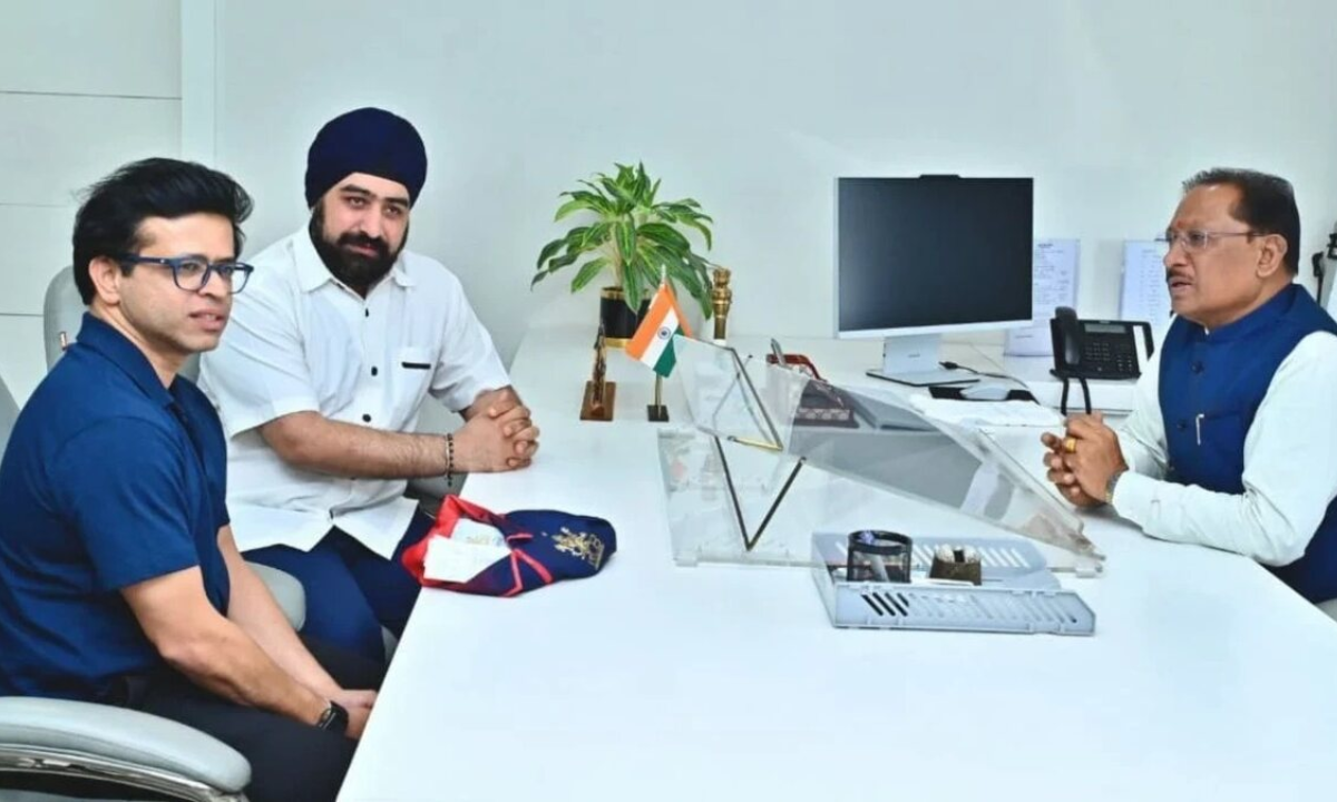 छत्तीसगढ़ में खेले जाएंगे IPL के दो मैच, RCB के CEO ने CM साय से की मुलाकात, पढ़ें पूरी खबर