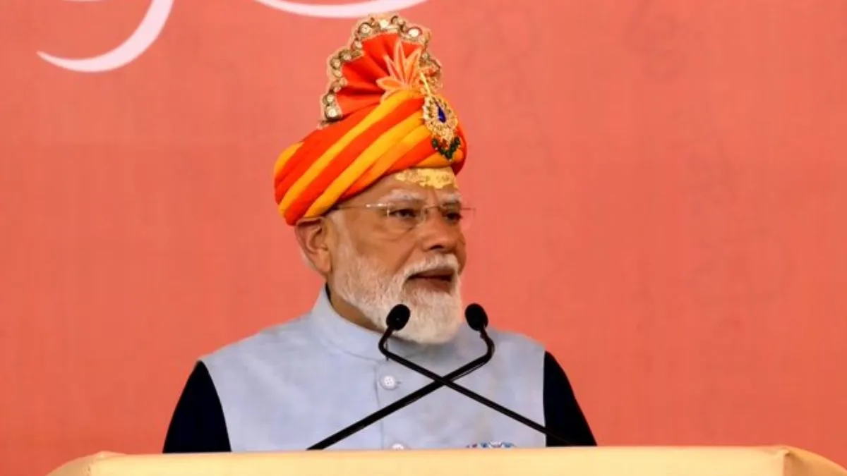 PM Modi Somanth Visit: ‘जो सभ्यताएं दूसरों को मिटाकर बढ़ना चाहती हैं, वो खुद मिट जाती हैं’, सोमनाथ में PM मोदी का बड़ा संदेश