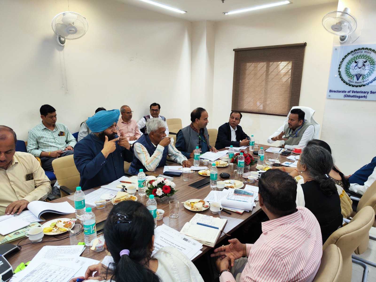 पशुपालन योजनाओं की समीक्षा के लिए छत्तीसगढ़ पहुंचा केंद्रीय दल, इन तीन जिलों में होगा निरीक्षण