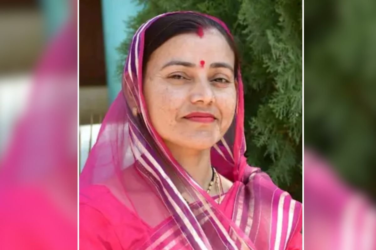 ग्राम पंचायत देवादा में एक वर्ष में कई विकास कार्य, सरपंच लक्ष्मी नीलू वर्मा गरीब परिवारों के लिए बढ़ाया मदद हाथ