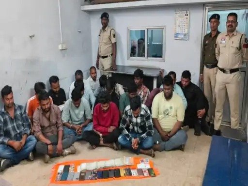 Raipur Gambling Raid News