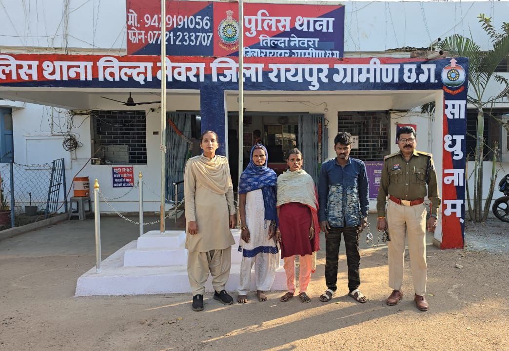 सूने गोदाम में चोरी का खुलासा, दो महिला समेत तीन आरोपी गिरफ्तार, 67 हजार की सामग्री बरामद