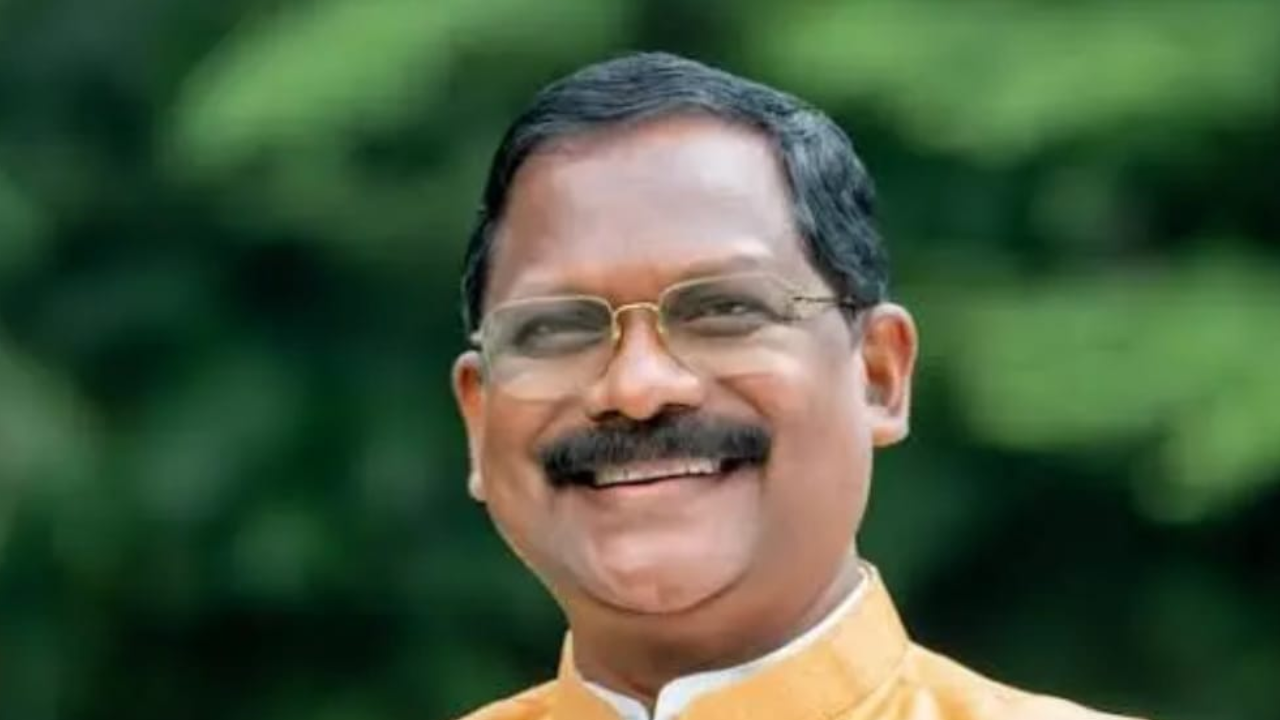 CG News: अमरजीत भगत का बड़ा बयान: “सरगुजा का साथ, मतलब सरकार का हाथ”, राज्यसभा दावेदारी के दिए संकेत