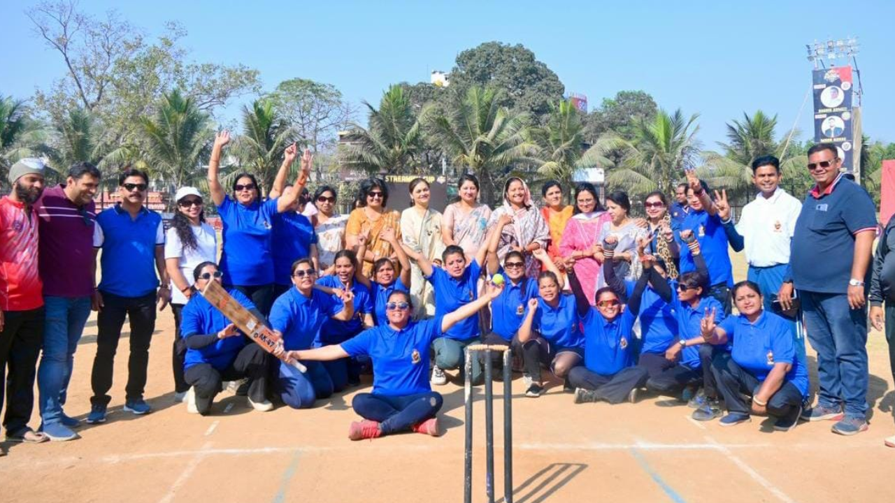 Raipur News: रायपुर प्रेस क्लब के इंटरप्रेस क्रिकेट टूर्नामेंट में शक्ति टीम बनी चैम्पियन, मंत्री लक्ष्मी राजवाड़े ने किया सम्मान