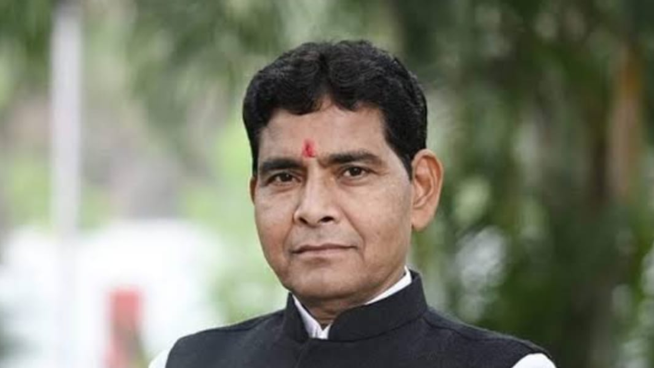 CG News: उच्च शिक्षा विभाग में प्रयोगशाला तकनीशियनों की नियुक्ति, चयनित अभ्यर्थियों को मिला पदस्थापना आदेश