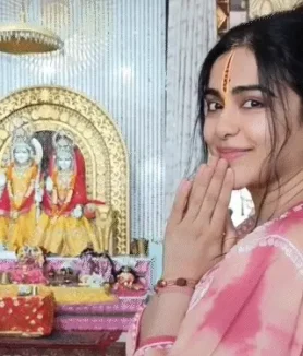 Ada Sharma in Raipur Ram Mandir