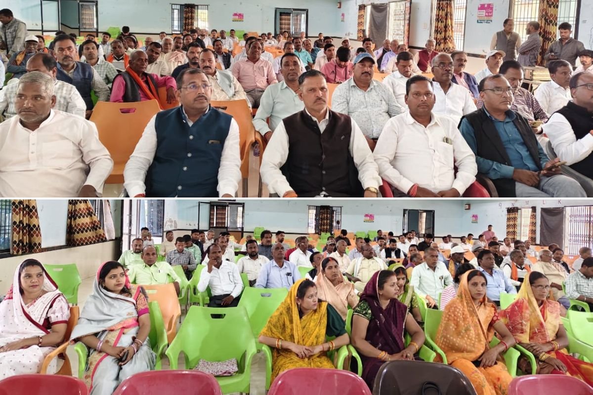 सूरजपुर में इस वर्ष सजेगा सरगुजा संभाग स्तरीय माता कर्मा जयंती का भव्य मंच, साहू समाज की महत्वपूर्ण बैठक में निर्णय