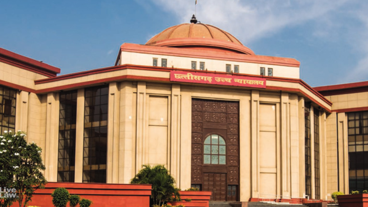 CG News: बिना मान्यता वाले स्कूलों के एडमिशन विज्ञापन पर हाईकोर्ट सख्त, शिक्षा सचिव से पर्सनल एफिडेविट तलब