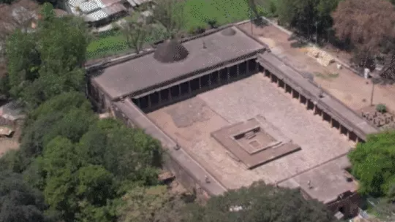 भोजशाला विवाद: ASI की सर्वे रिपोर्ट पर आज हाईकोर्ट में सुनवाई, पक्षकारों की आपत्तियों के आधार पर तय होगी आगे की कार्रवाई