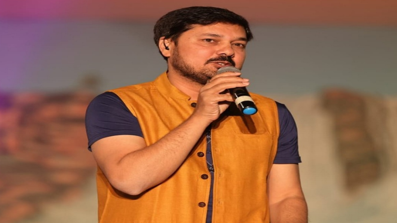 धरसींवा विधायक अनुज शर्मा ने बजट सत्र में उठाए जनहित के मुद्दे, उद्योगों में निरीक्षण और मदिरा राजस्व पर सरकार से मांगा जवाब