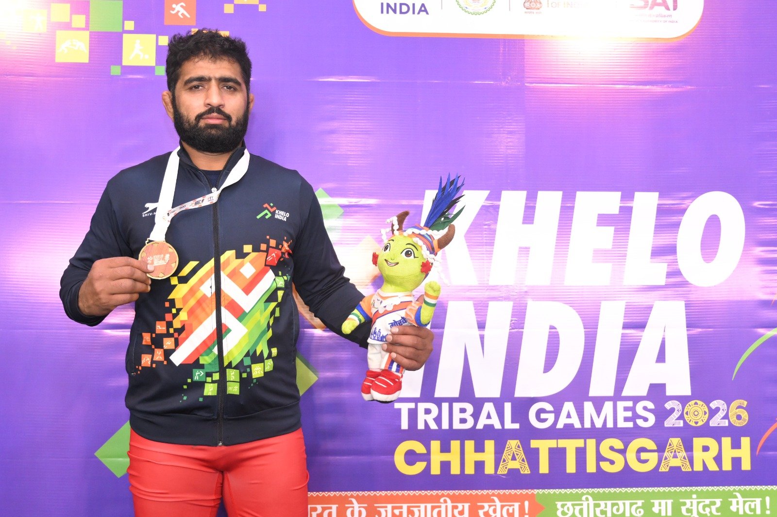 Khelo India Tribal Games 2026 : दूध बेचते हुए अखाड़े तक का सफर तय कर हमाम हुसैन ने रचा इतिहास, राष्ट्रीय स्तर पर जीता पहला स्वर्ण पदक