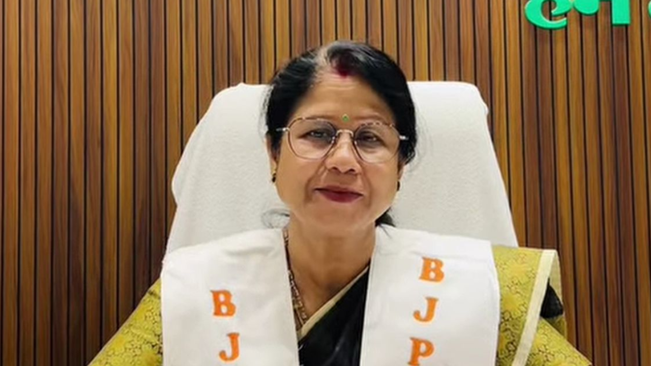 CG Durg News: दुर्ग-भिलाई अंडरब्रिज निर्माण की तैयारी तेज, महापौर ने उप मुख्यमंत्री को सौंपा प्रस्ताव