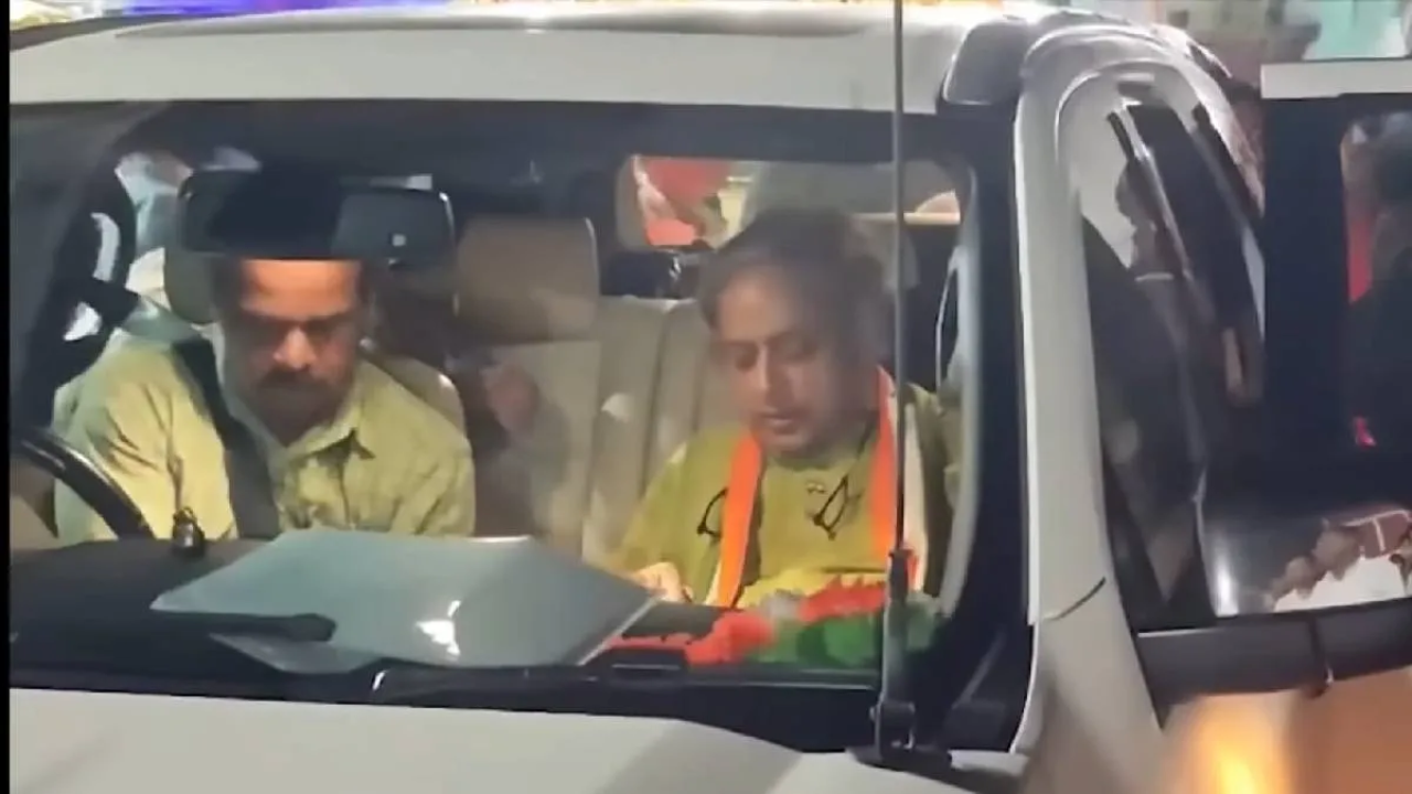 कांग्रेस सांसद शशि थरूर के काफिले पर हमला, गनमैन से मारपीट; एक आरोपी गिरफ्तार