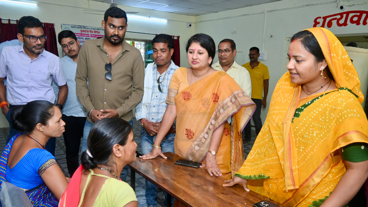 बदलता बस्तर: जहां कभी था नक्सल आतंक, अब बच्चों की हंसी से गूंजा ‘बाल चौपाल’