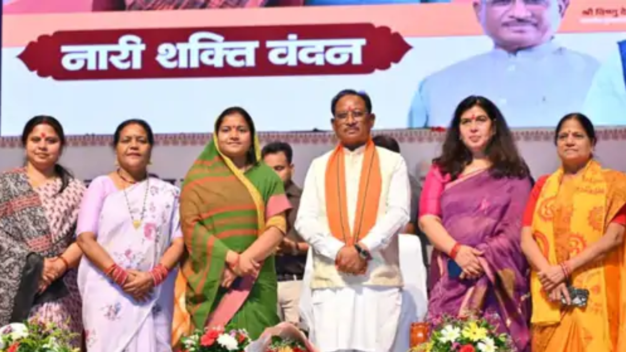 रायपुर में नारी शक्ति वंदन महासम्मेलन: CM विष्णुदेव साय बोले- महिलाओं को मिलेगा निर्णय प्रक्रिया में मजबूत स्थान