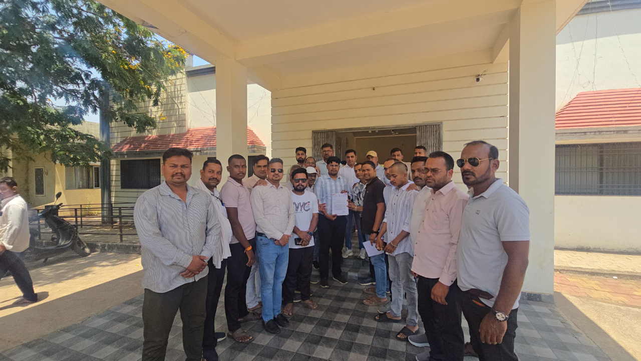 Mahatari Vandan Yojana eKYC: महतारी वंदन योजना में eKYC समस्या पर कांग्रेस का विरोध, समय-सीमा बढ़ाने की मांग