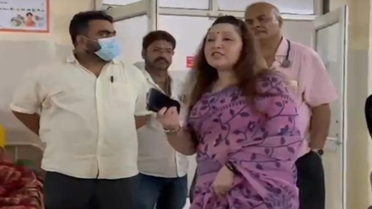 मैहर कलेक्टर का संदेश वायरल: ‘छोटा परिवार ही बेहतर भविष्य’, अस्पताल निरीक्षण में दिखाई सख्ती