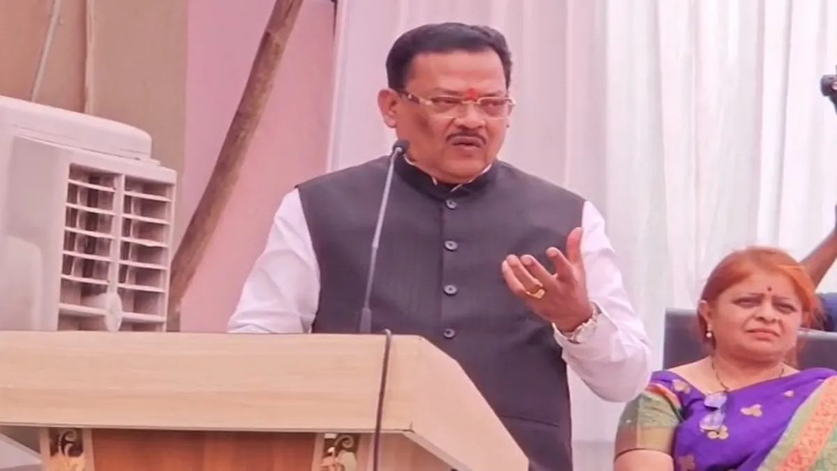 ‘ये बिल्डिंग भूतिया है, यहां आत्माएं मंडराती हैं’, इस राज्य के मंत्री ने दिया अजीबोगरीब बयान