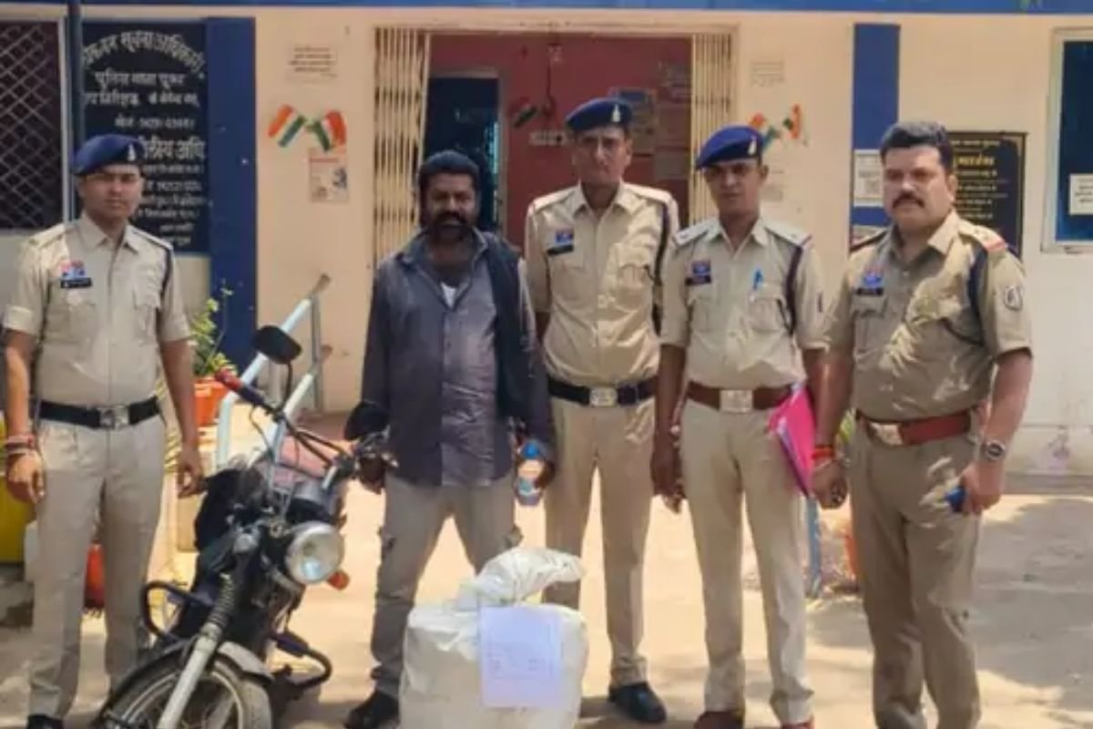 बालोद पुलिस की बड़ी कार्रवाई: भारी मात्रा में गांजे के साथ तस्कर गिरफ्तार, 6.25 लाख का माल जब्त