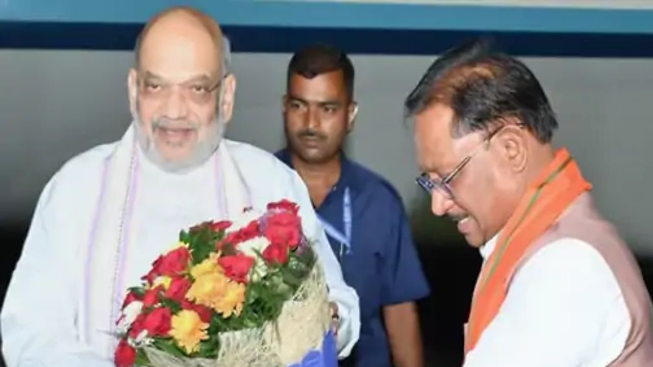छत्तीसगढ़ पहुंचे केंद्रीय गृहमंत्री अमित शाह, बस्तर से रायपुर तक कई कार्यक्रमों में होंगे शामिल